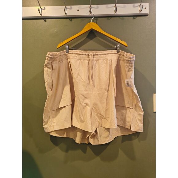 Old Navy High waisted stretchTech shorts 4x - Picture 3 of 5